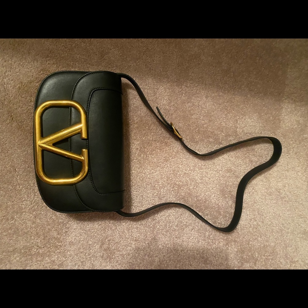 Valentino garavani shoulder bag. Used once